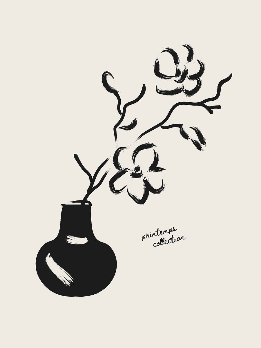 a picture of a vase with flowers in it 