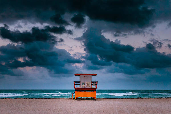 Lifeguard hut on the sand beach in Miami - Art Print