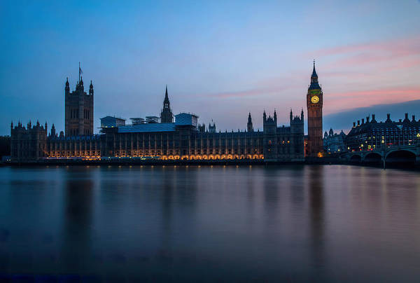 View of the Wesminter palace from the River Thames - Art Print